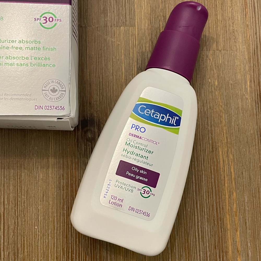 Cetaphil Pro DermaControl Moisturizer w SPF 30